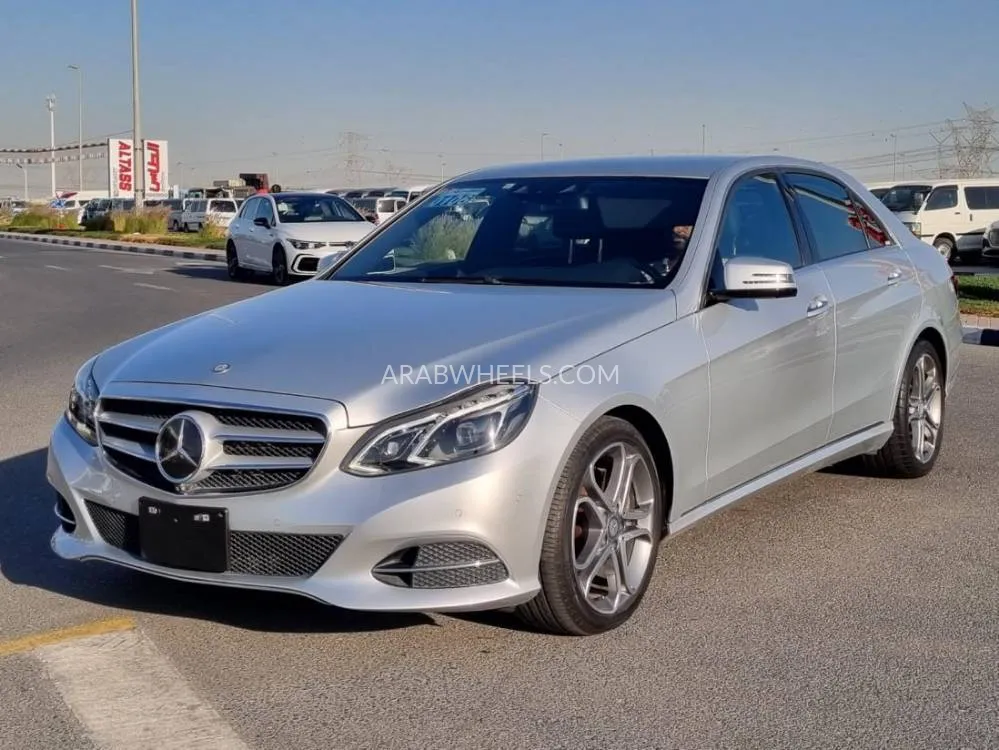 Mercedes Benz E Class 2014 for Sale in Dubai Image-9