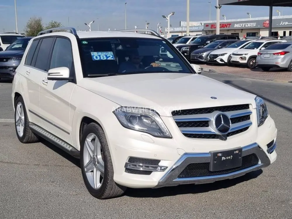 مرسيدس بنز GLK Class 2015 for Sale in دبي Image-2