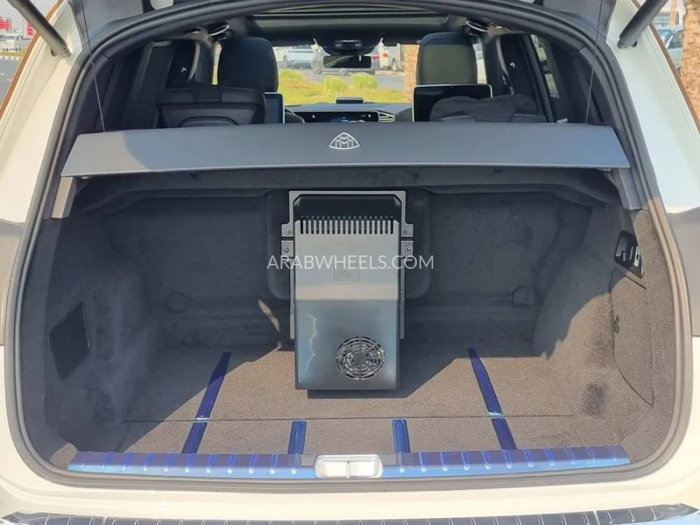 Mercedes Benz GLS 2022 for Sale in Dubai Image-12