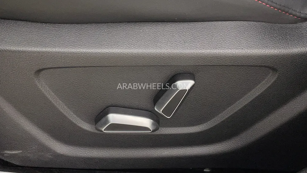 Geely Coolray 2024 for Sale in Dubai Image-24