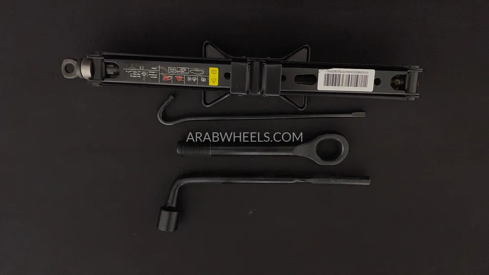 Geely Coolray 2024 for Sale in Dubai Image-34