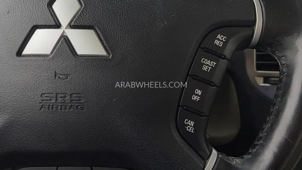 Mitsubishi Pajero 2017 for Sale in Dubai Image-20