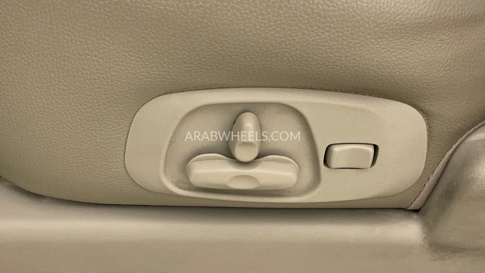 Mitsubishi Pajero 2017 for Sale in Dubai Image-21