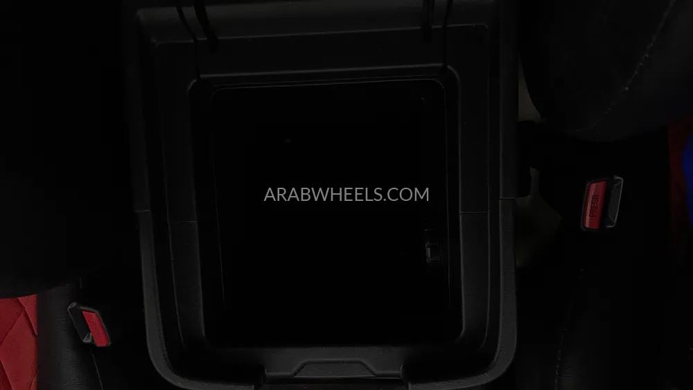 Mitsubishi Pajero 2020 for Sale in Dubai Image-43