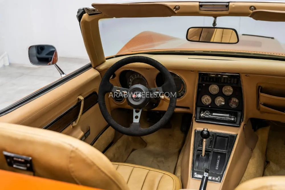 Chevrolet Corvette 1974 for Sale in Dubai Image-5