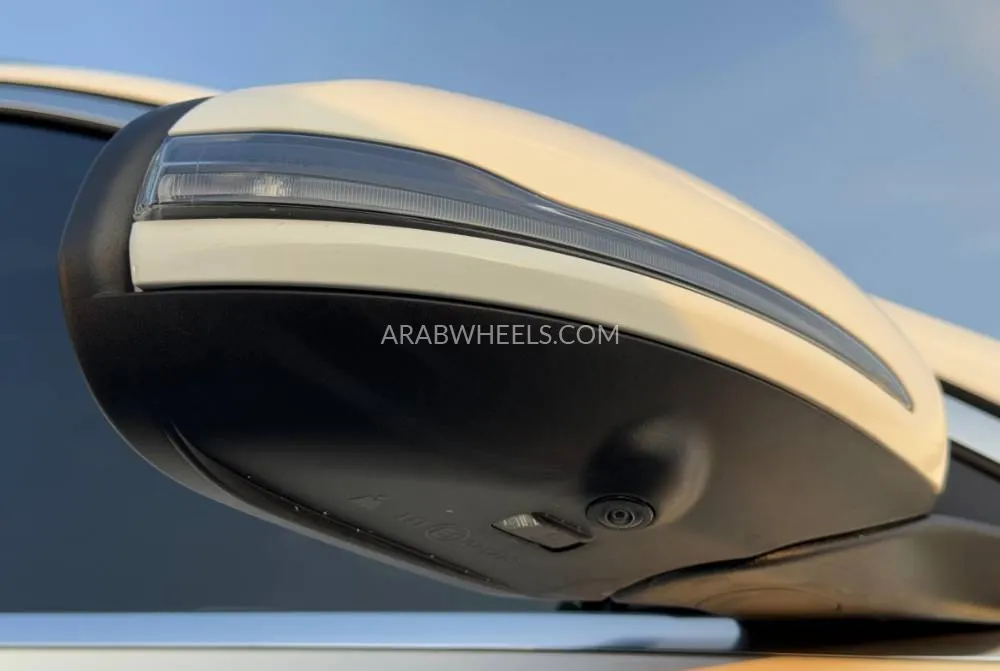 مرسيدس بنز GLC كلاس 2022 for Sale in دبي Image-21