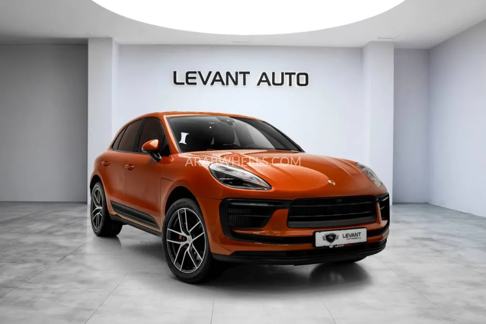 Porsche Macan 2023 for Sale in Dubai Image-2
