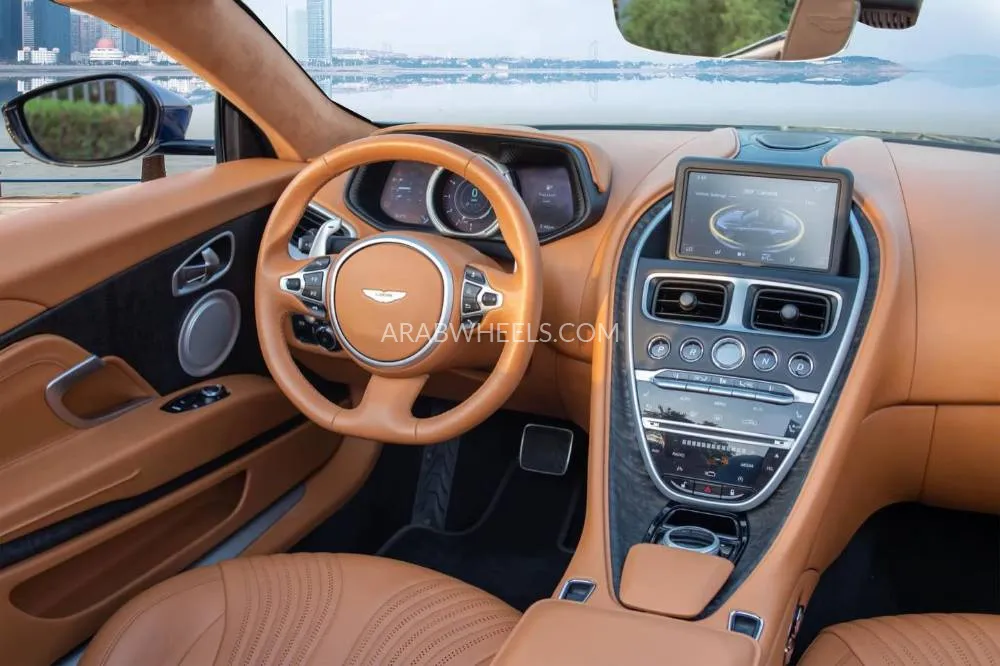 Aston Martin DB11 2022 for Sale in Dubai Image-14