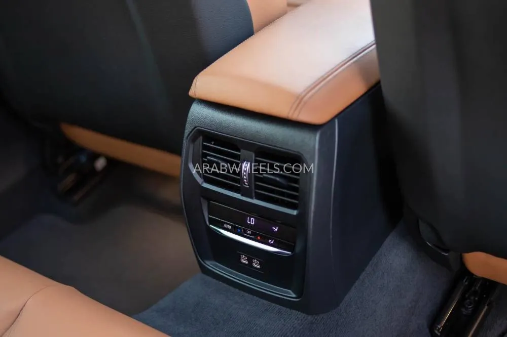 بي إم دبليو الفئة الرابعة 2022 for Sale in دبي Image-16