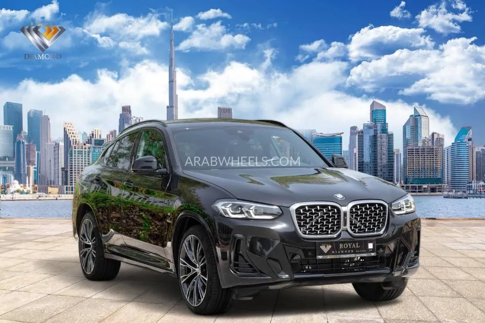 BMW X4 2024 for Sale in Dubai Image-3
