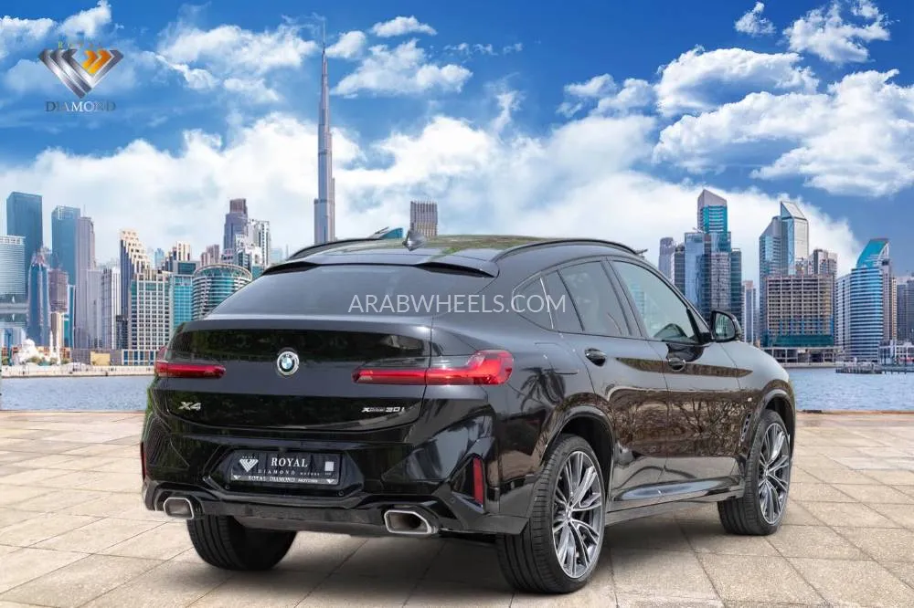 BMW X4 2024 for Sale in Dubai Image-4