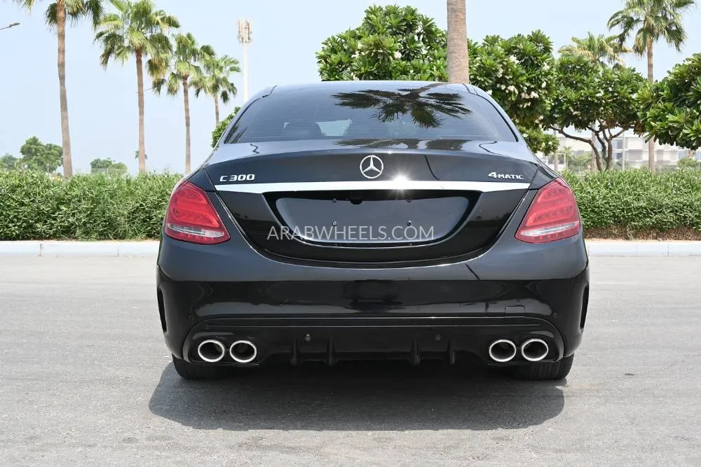 Mercedes Benz C Class 2018 for Sale in Ajman Image-5
