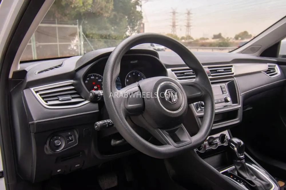 MG 1.5 AT COM 2020 for Sale in Sharjah Image-14