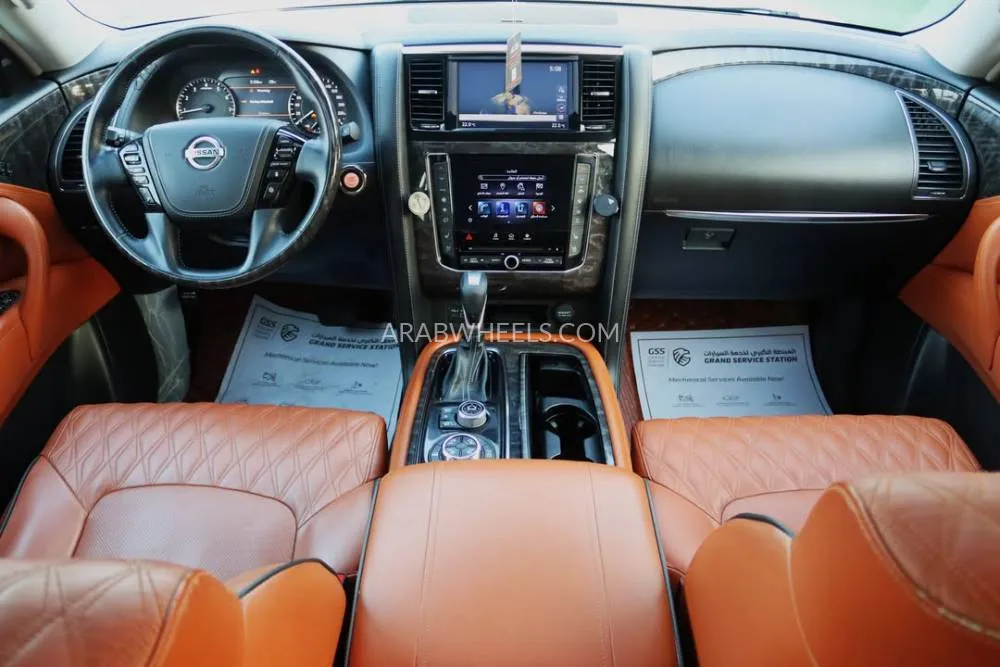 Nissan Patrol 2020 for Sale in Sharjah Image-8