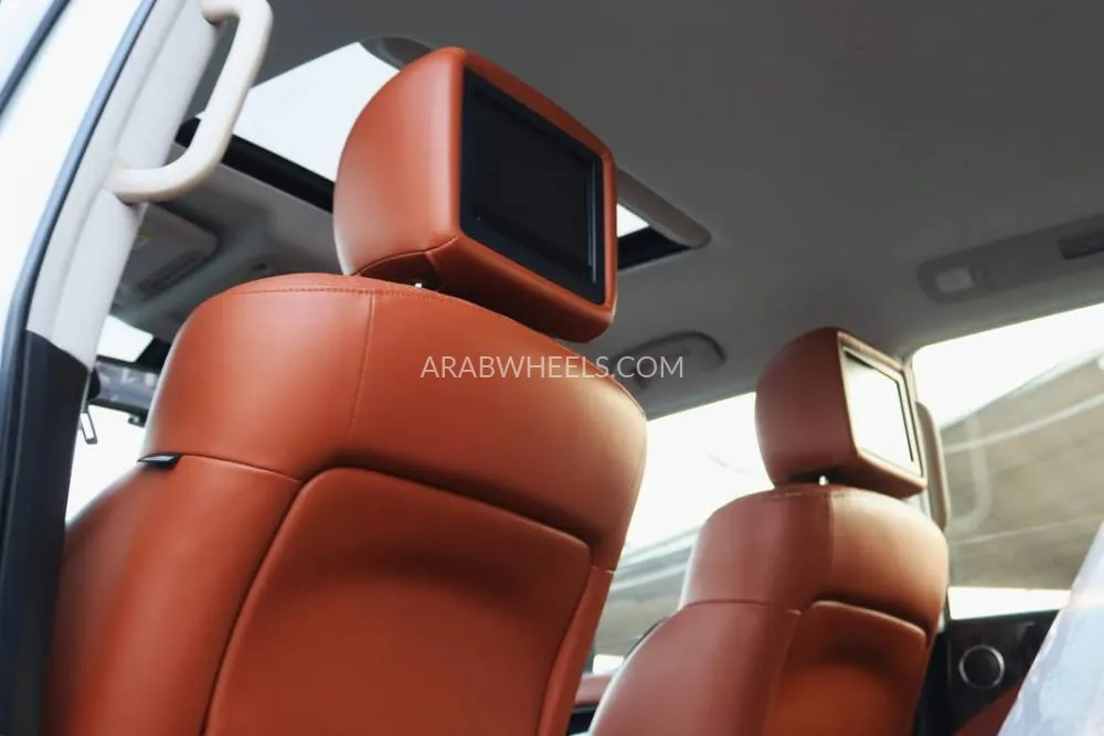 Nissan Patrol 2020 for Sale in Sharjah Image-10