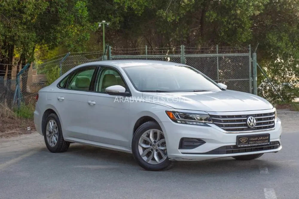 Volkswagen Passat 2022 for Sale in Sharjah Image-2