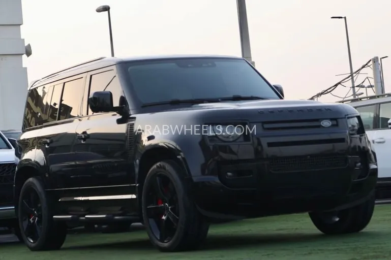 Land Rover Defender 2023 for Sale in Sharjah Image-3