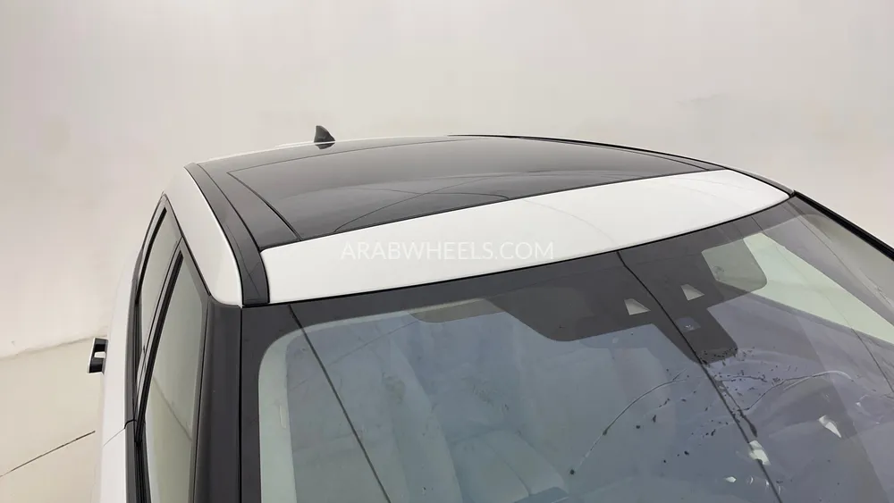 لاند روفر رينج روفر فيلار 2018 for Sale in دبي Image-11