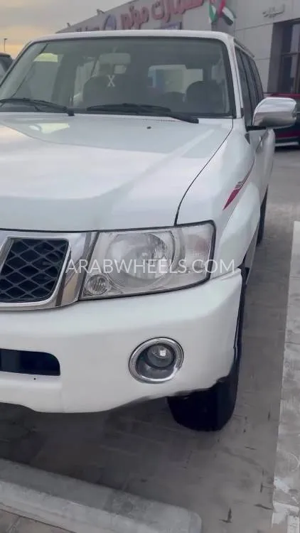 Nissan Patrol 2021 for Sale in Abu Dhabi Image-5