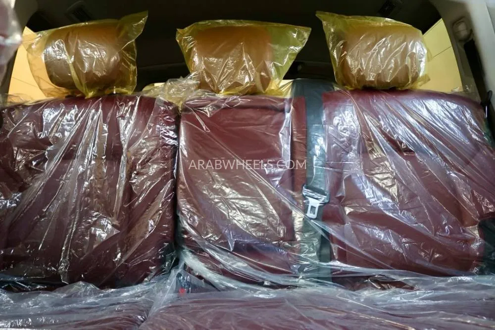 Nissan Patrol 2023 for Sale in Sharjah Image-6