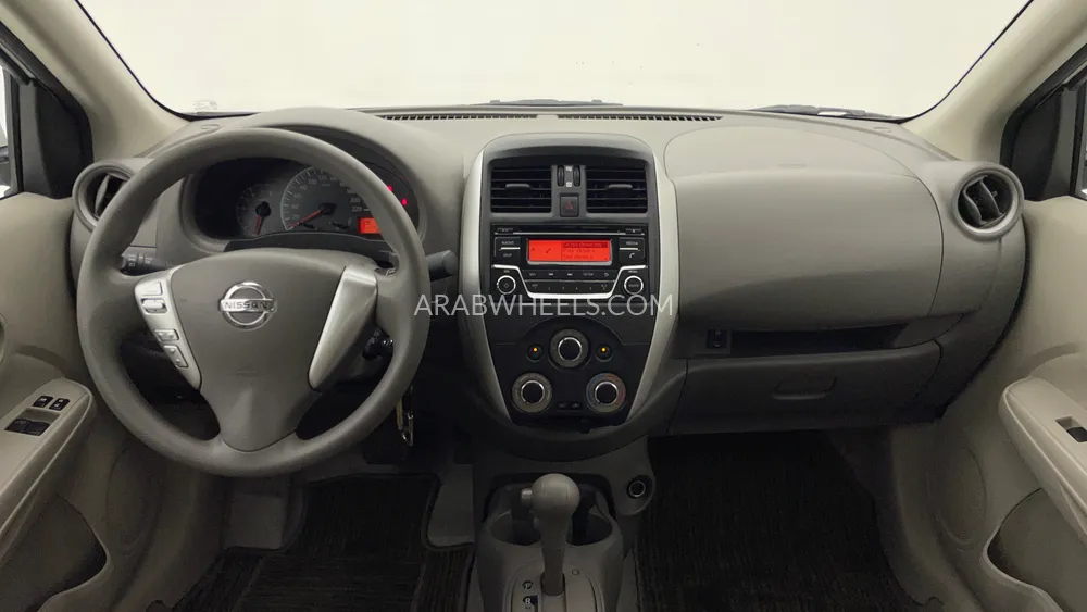 Nissan Sunny 2023 for Sale in Dubai Image-12