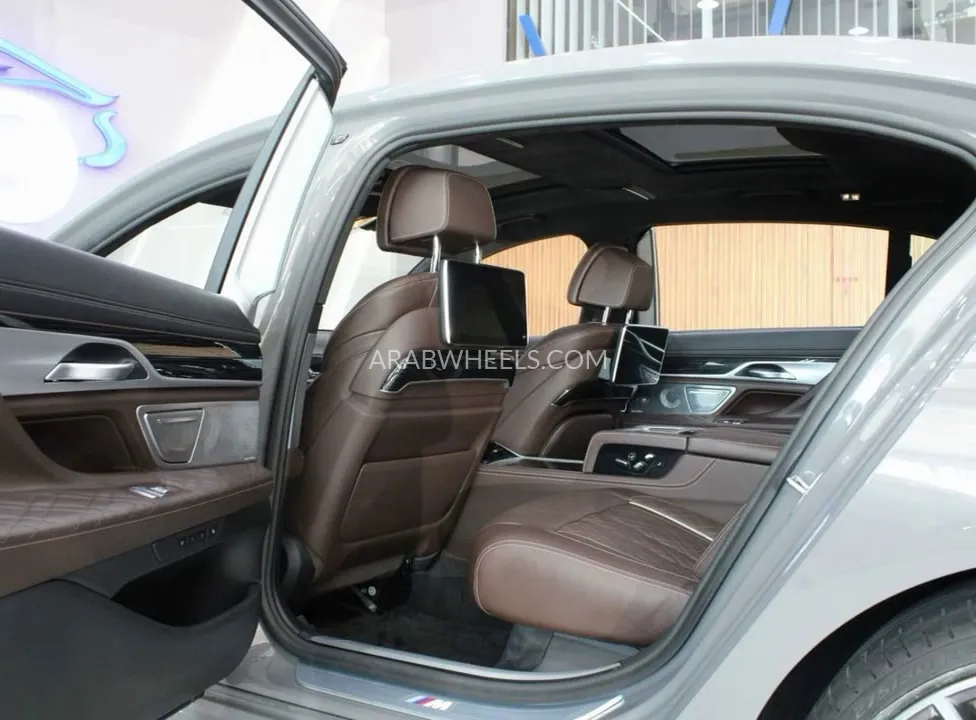 BMW 7 series 2022 for Sale in Dubai Image-6