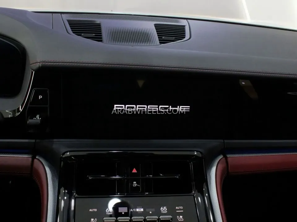 Porsche Panamera 2025 for Sale in Dubai Image-11