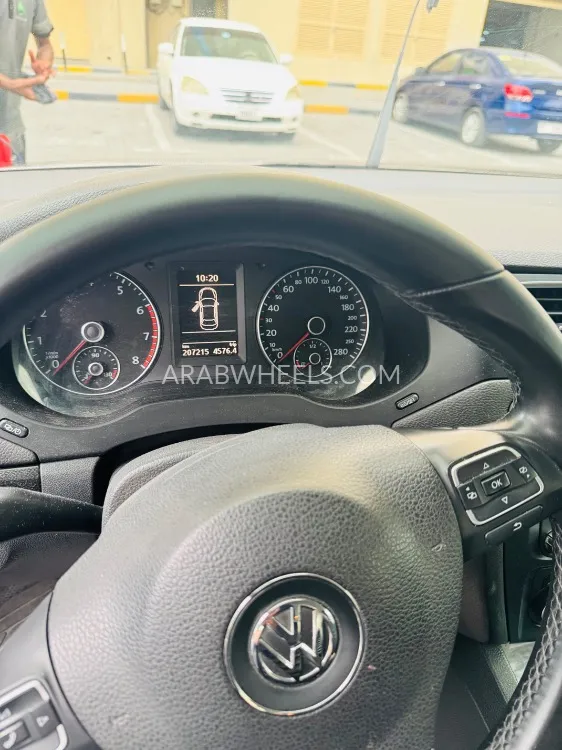 Volkswagen Jetta 2012 for Sale in Dubai Image-2