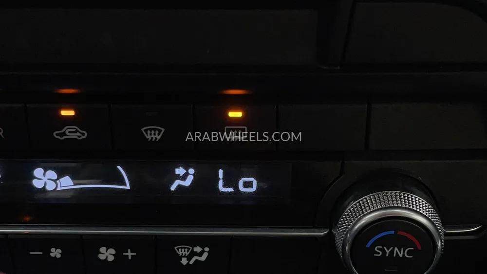 Mazda CX 9 2022 for Sale in Dubai Image-45