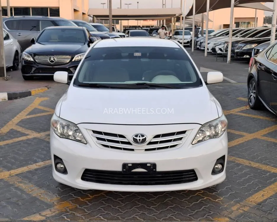 Toyota Corolla 2011 for Sale in Sharjah Image-2
