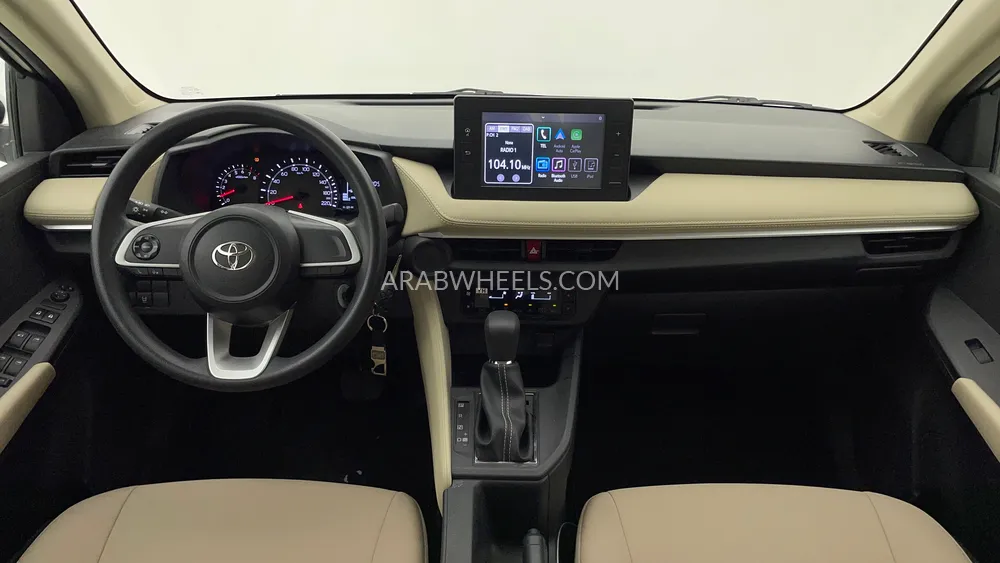 Toyota Yaris 2024 for Sale in Dubai Image-12