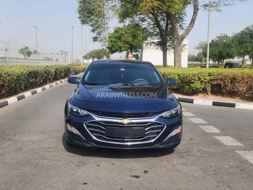 Chevrolet Malibu 2019 for Sale in Dubai Image-2