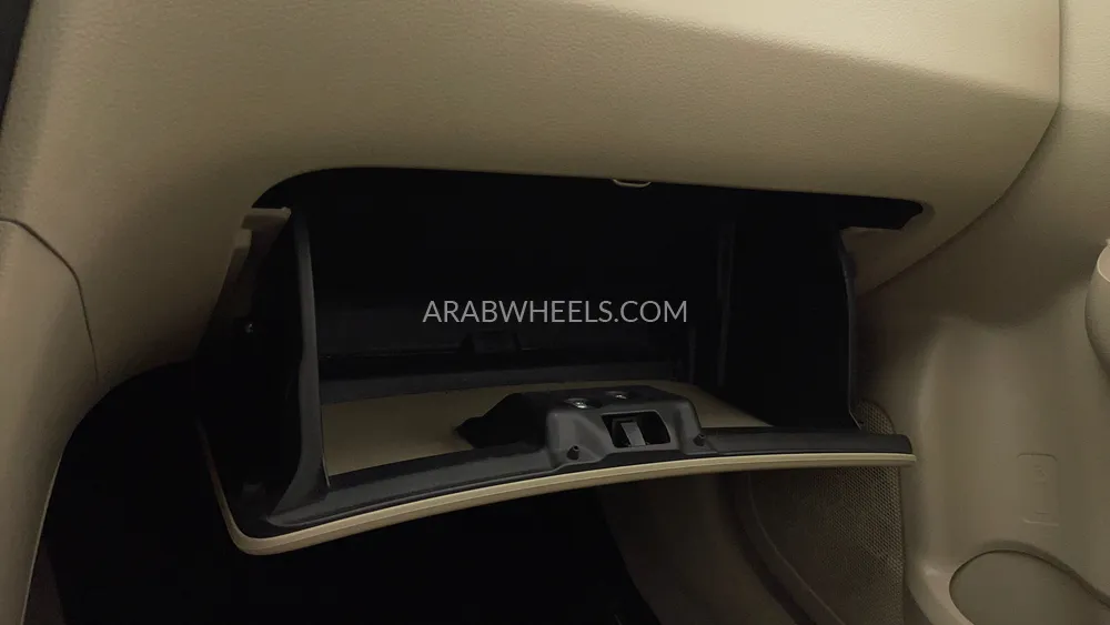 Suzuki Ciaz 2023 for Sale in Dubai Image-29