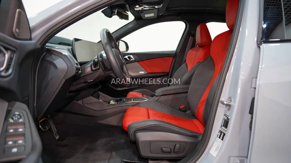 BMW 1 series 2025 for Sale in Abu Dhabi Image-5