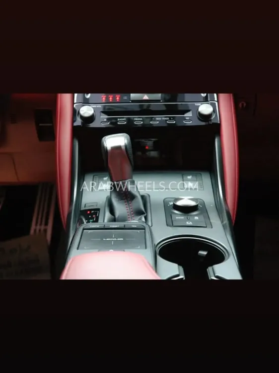 Lexus IS 2022 for Sale in Ajman Image-11
