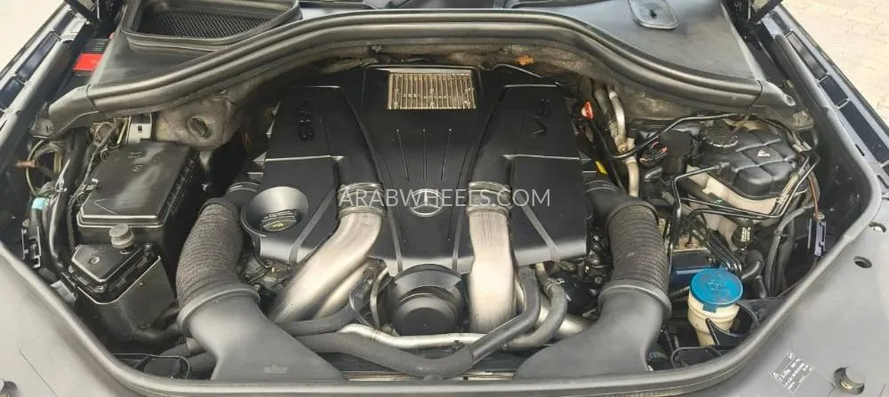 Mercedes Benz GL Class 2016 for Sale in Sharjah Image-9