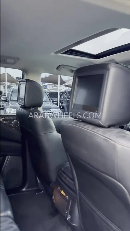 Nissan Patrol 2021 for Sale in Sharjah Image-10