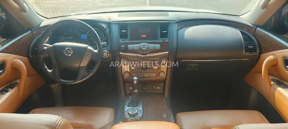 Nissan Patrol 2018 for Sale in Sharjah Image-13