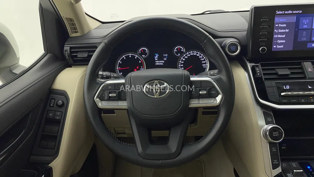 تويوتا لاند كروزر 2024 for Sale in دبي Image-17