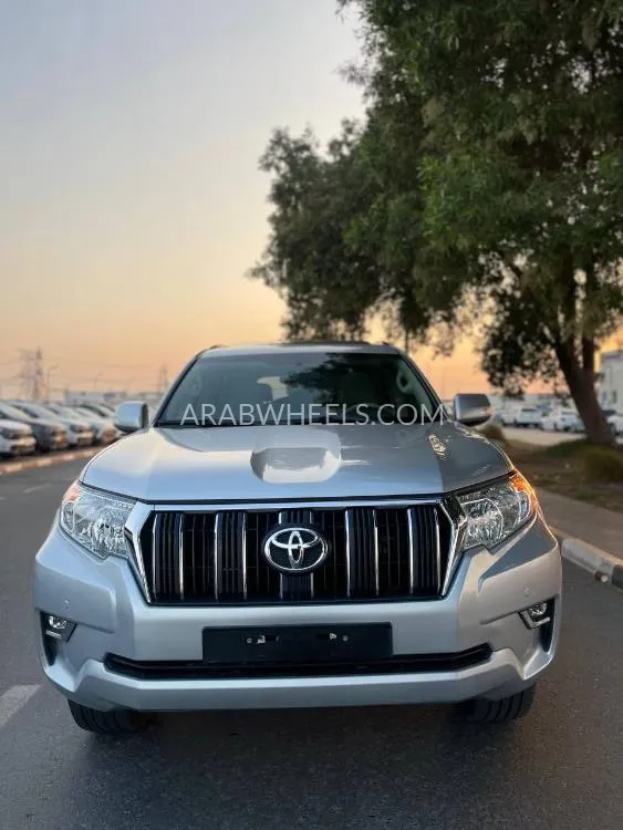 تويوتا لاند كروزر برادو 2023 for Sale in دبي Image-8