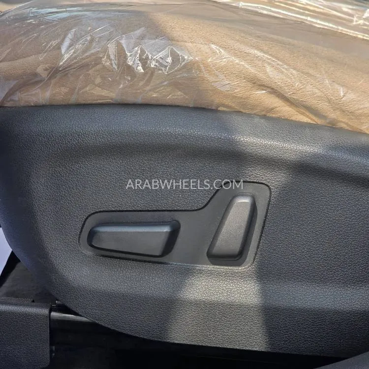 Hyundai Tucson 2016 for Sale in Sharjah Image-6