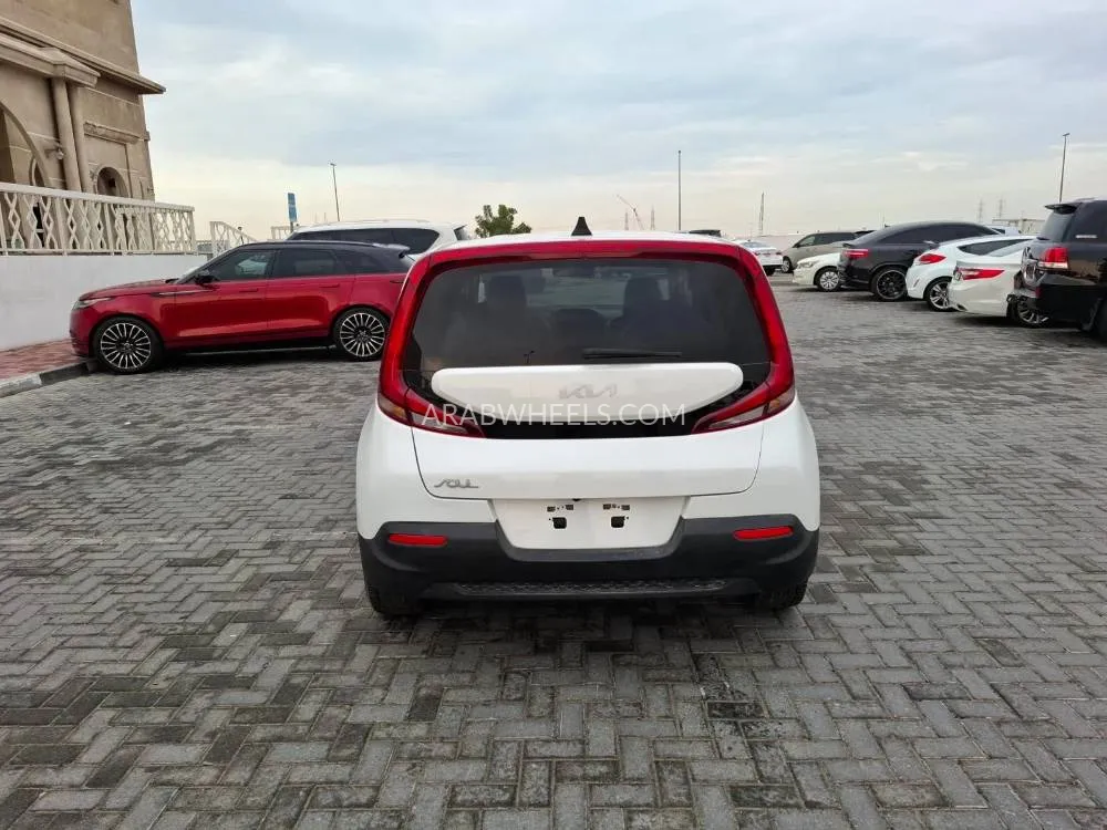 Kia Soul 2022 for Sale in Ajman Image-10