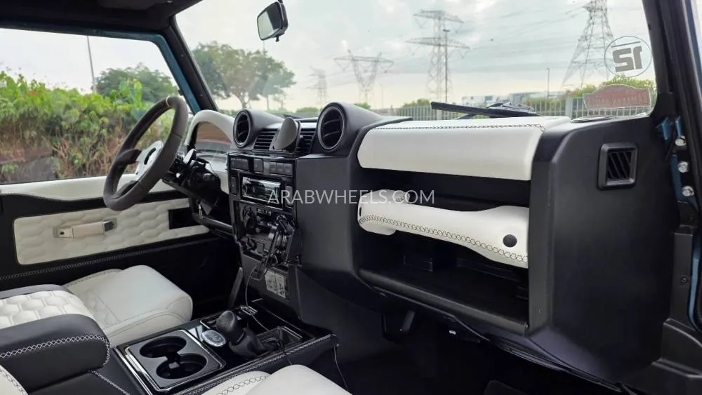 Land Rover Defender 2010 for Sale in Dubai Image-13