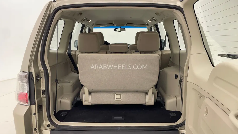 ميتسوبيشي باجيرو 2017 for Sale in دبي Image-26