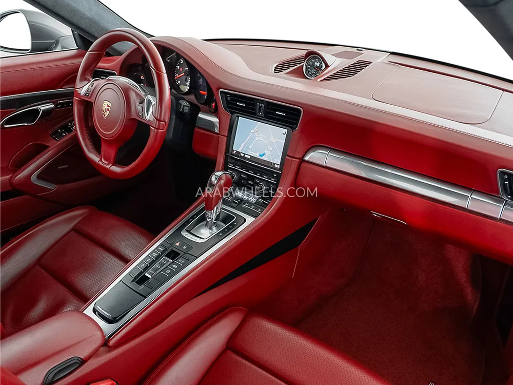 Porsche 911 2013 for Sale in Dubai Image-13
