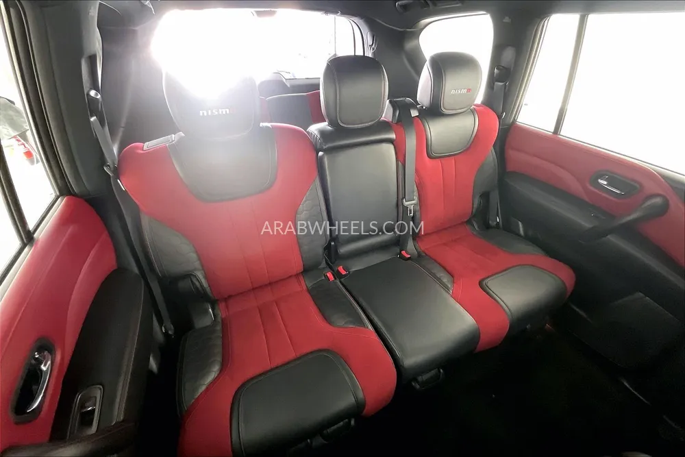 Nissan Patrol 2021 for Sale in Dubai Image-29