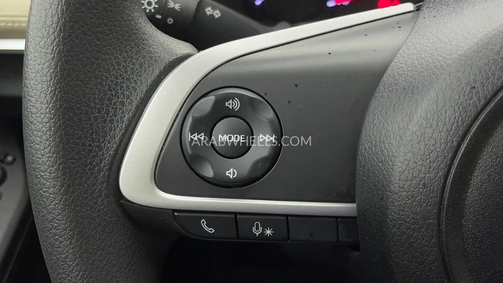 Toyota Yaris 2023 for Sale in Dubai Image-36