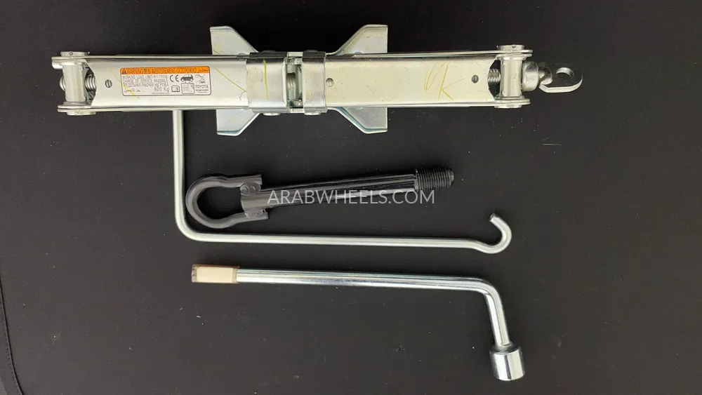 Toyota Yaris 2024 for Sale in Dubai Image-27