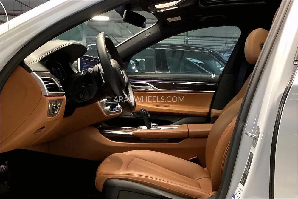 BMW 7 series 2020 for Sale in Sharjah Image-23