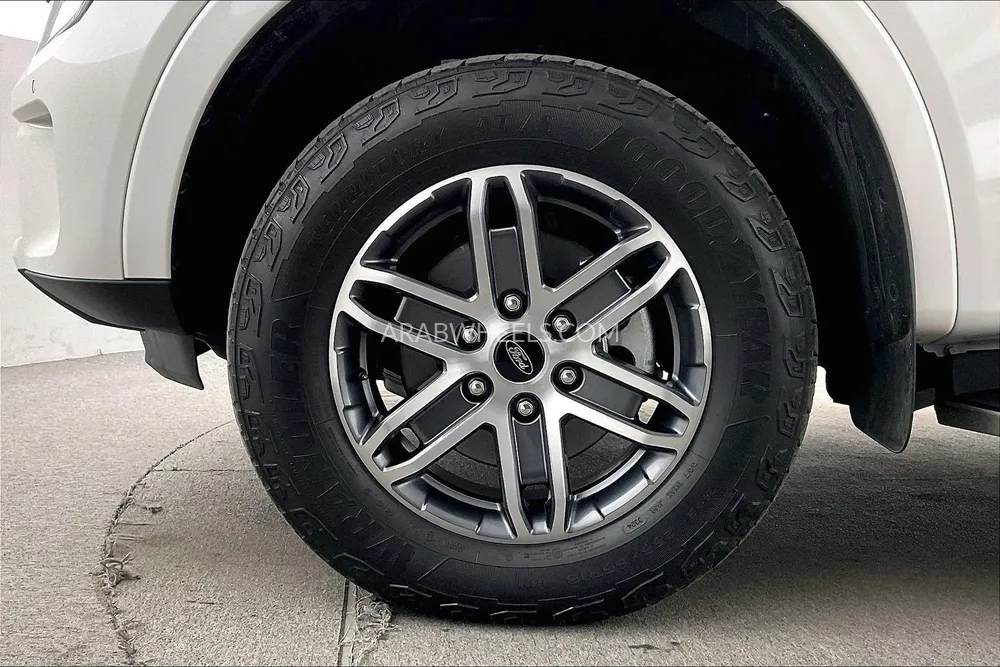 فورد إيفرست 2024 for Sale in الشارقة Image-9